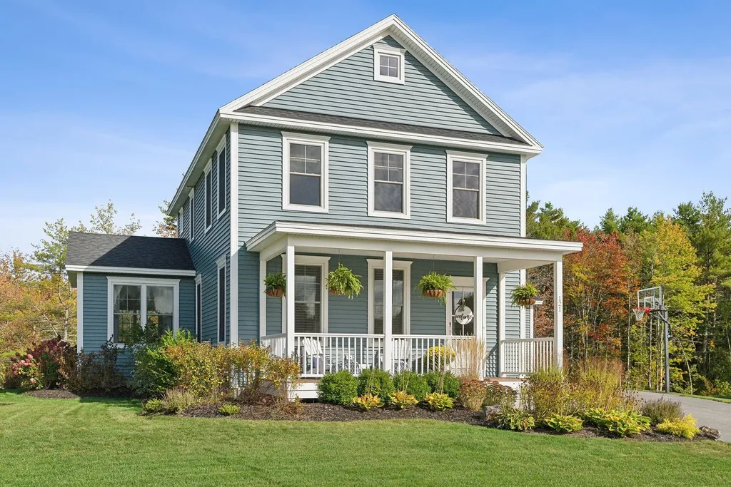 121 Stewart Drive Scarborough ME 04074