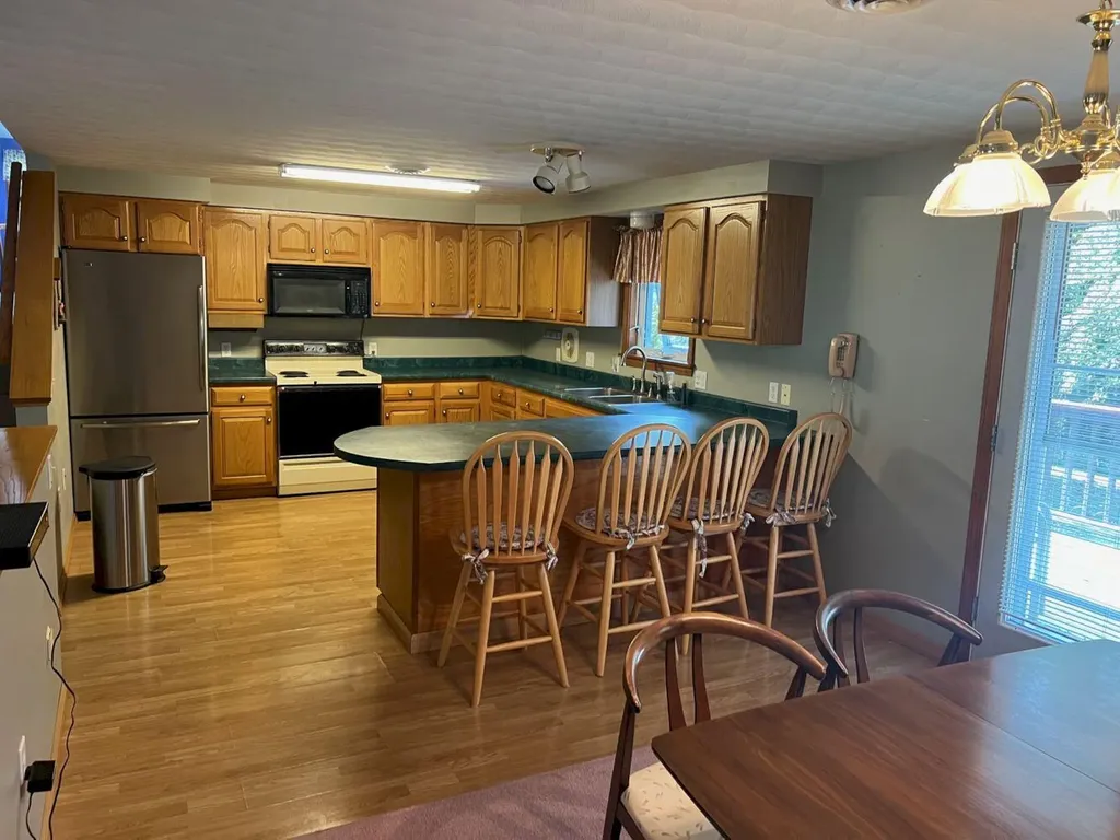 20 Sandy Lane Skowhegan ME 04976