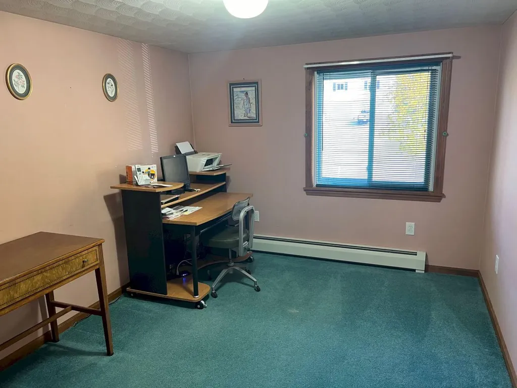 20 Sandy Lane Skowhegan ME 04976