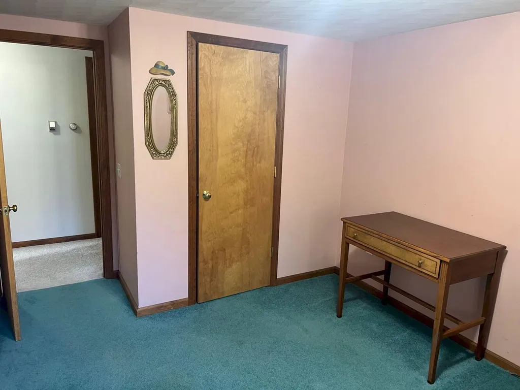 20 Sandy Lane Skowhegan ME 04976
