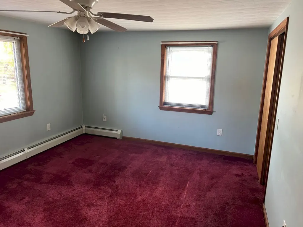20 Sandy Lane Skowhegan ME 04976