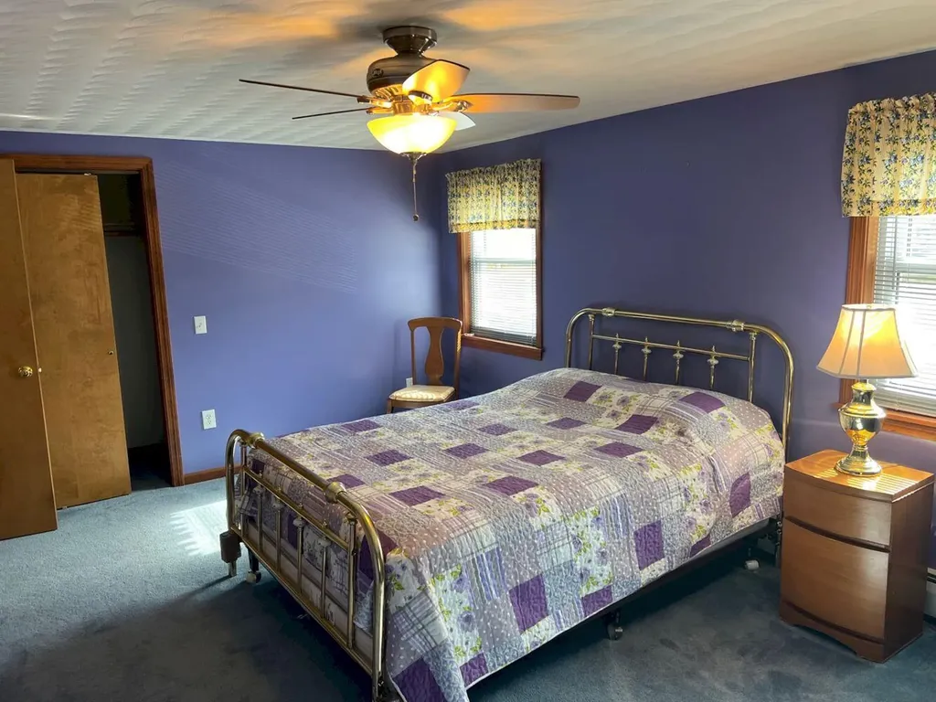 20 Sandy Lane Skowhegan ME 04976