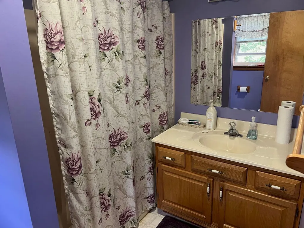 20 Sandy Lane Skowhegan ME 04976