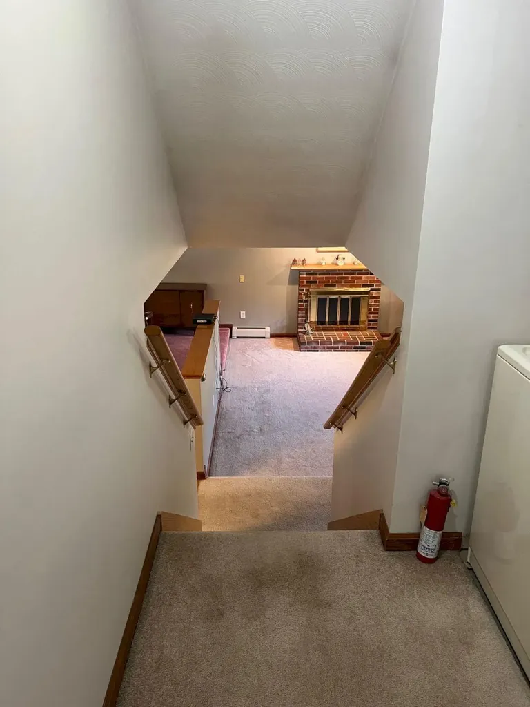 20 Sandy Lane Skowhegan ME 04976