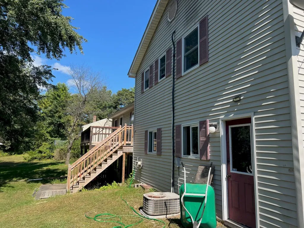 20 Sandy Lane Skowhegan ME 04976
