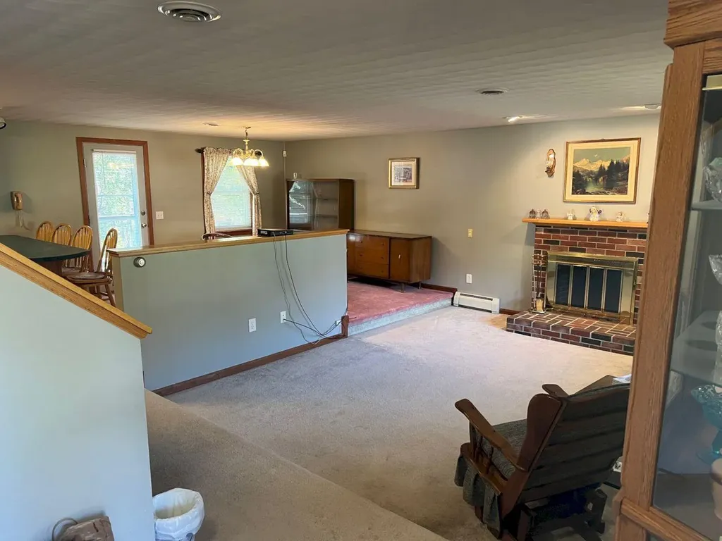 20 Sandy Lane Skowhegan ME 04976