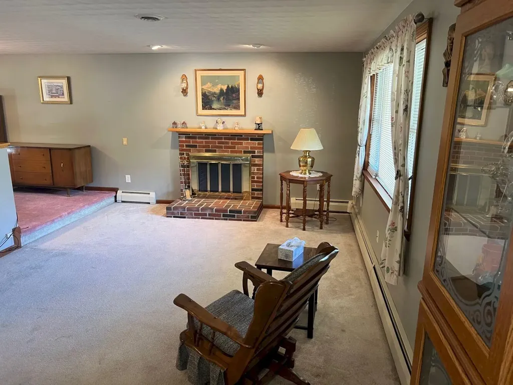 20 Sandy Lane Skowhegan ME 04976