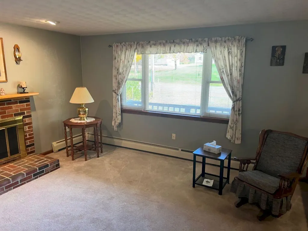 20 Sandy Lane Skowhegan ME 04976