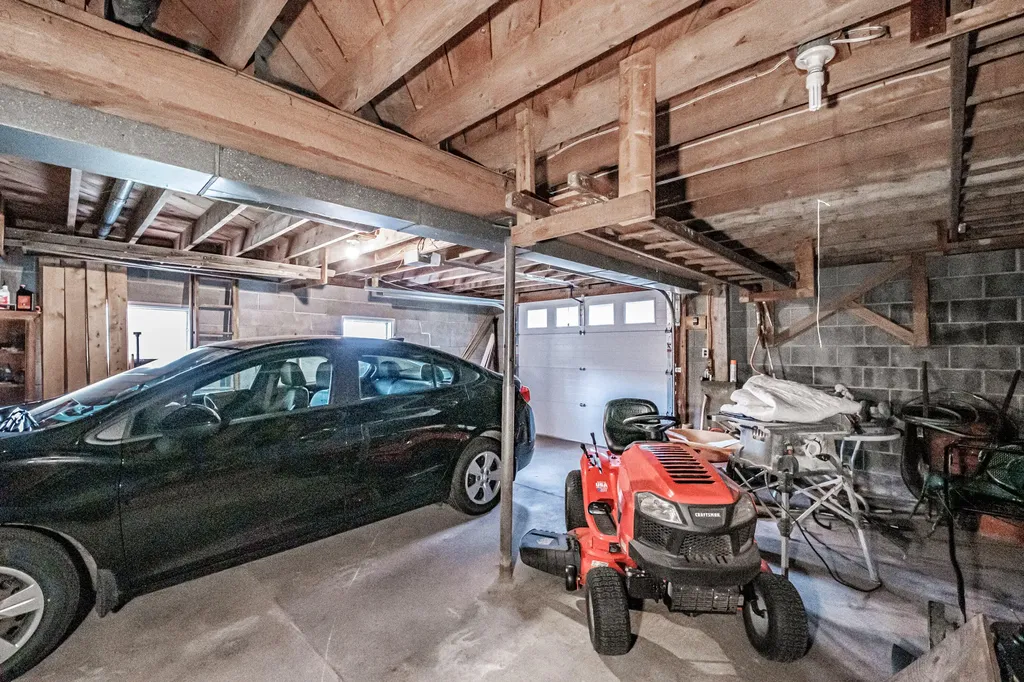 16 Lynchville Loop Albany Twp ME 04217