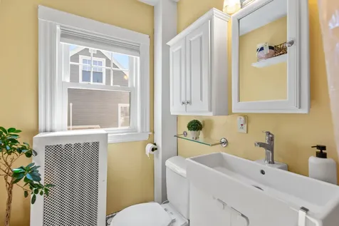 47 Pennell Avenue Portland ME 04103
