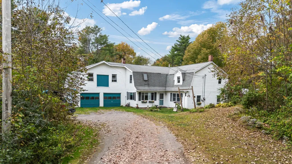 1498 Riverside Drive Vassalboro ME 04989
