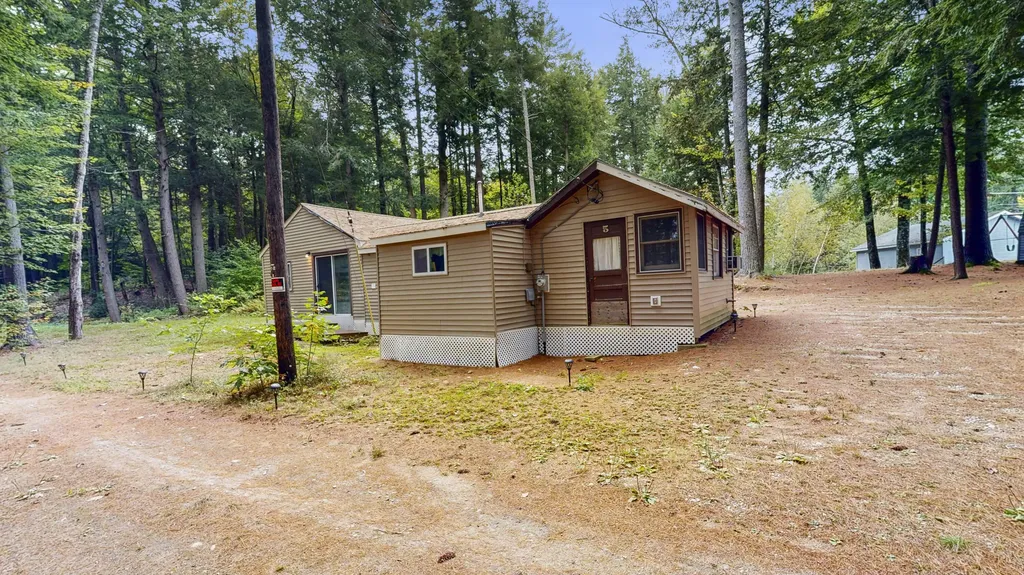 5 Chickadee Lane Livermore ME 04253