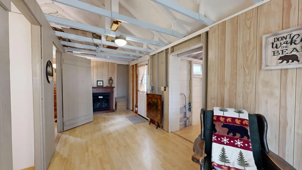 5 Chickadee Lane Livermore ME 04253