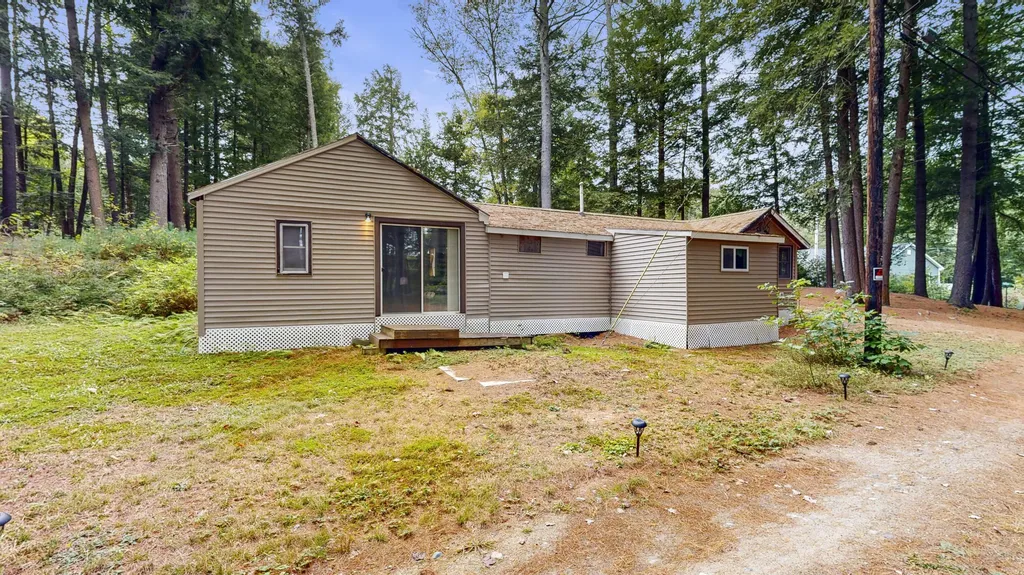 5 Chickadee Lane Livermore ME 04253