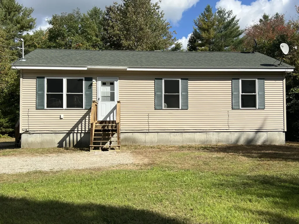 72 Mountain View Road Leeds ME 04263