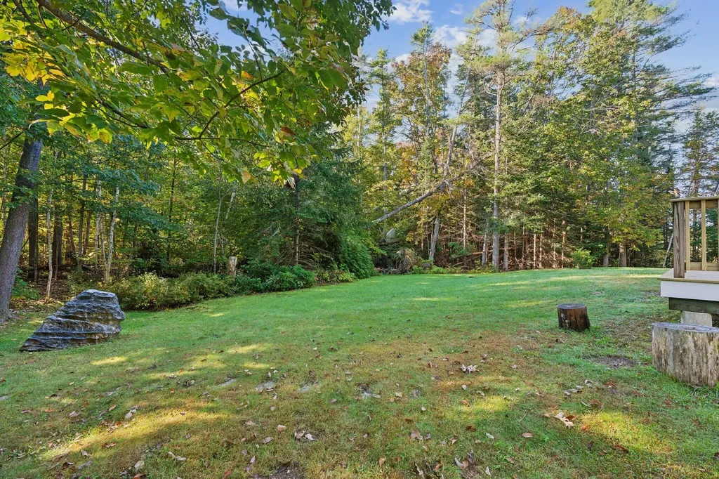 8 Leeward Cove Road Brunswick ME 04011