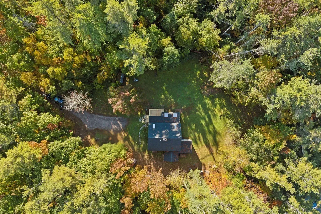 8 Leeward Cove Road Brunswick ME 04011