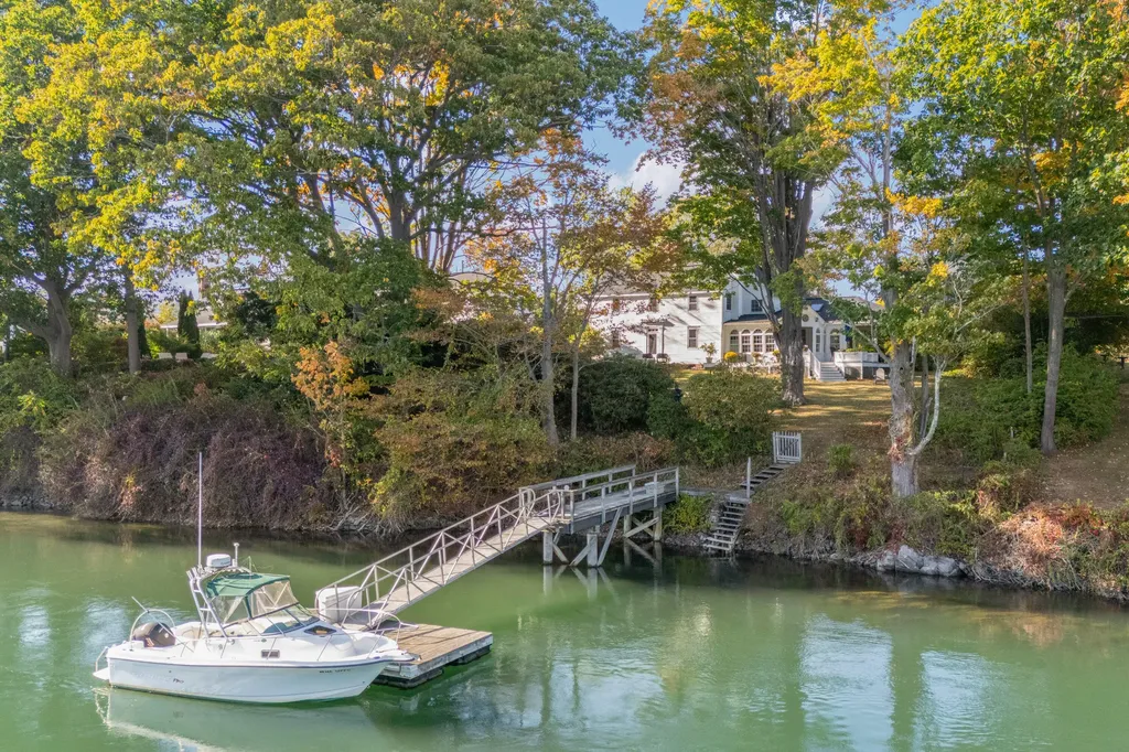 34 Williams Avenue Kittery ME 03904