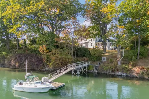 34 Williams Avenue Kittery ME 03904