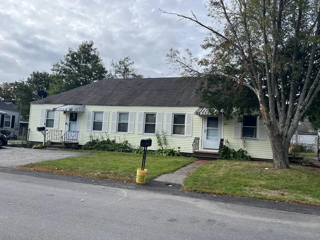 6-8 Dismukes Street Kittery ME 03904