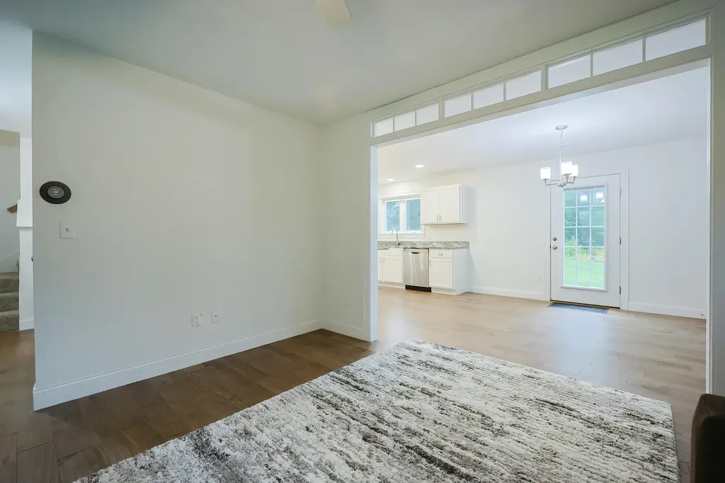 36 Admiral Harry Rich Drive Brunswick ME 04011