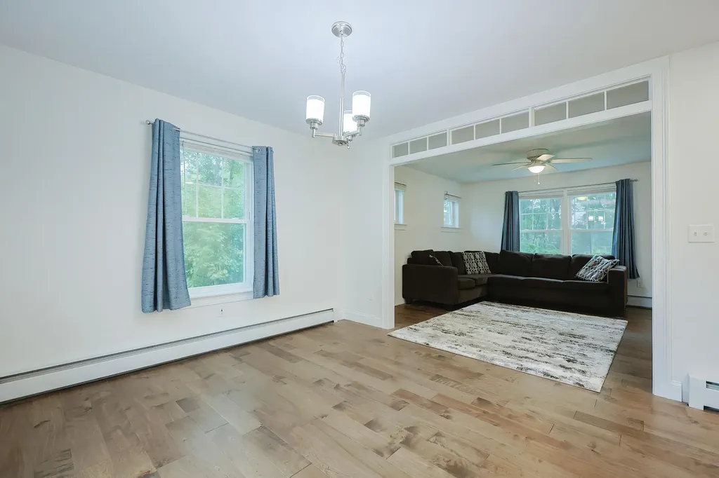 36 Admiral Harry Rich Drive Brunswick ME 04011