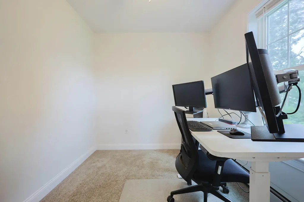 36 Admiral Harry Rich Drive Brunswick ME 04011