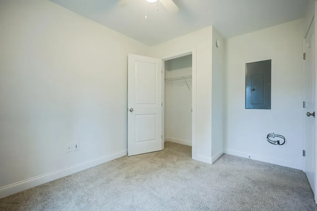 36 Admiral Harry Rich Drive Brunswick ME 04011
