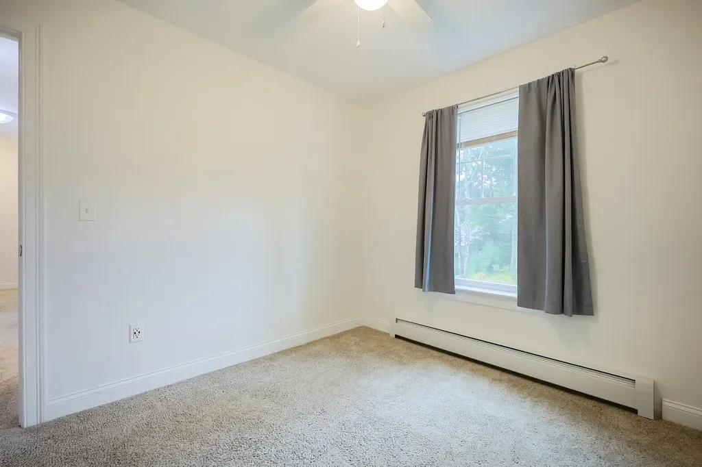 36 Admiral Harry Rich Drive Brunswick ME 04011