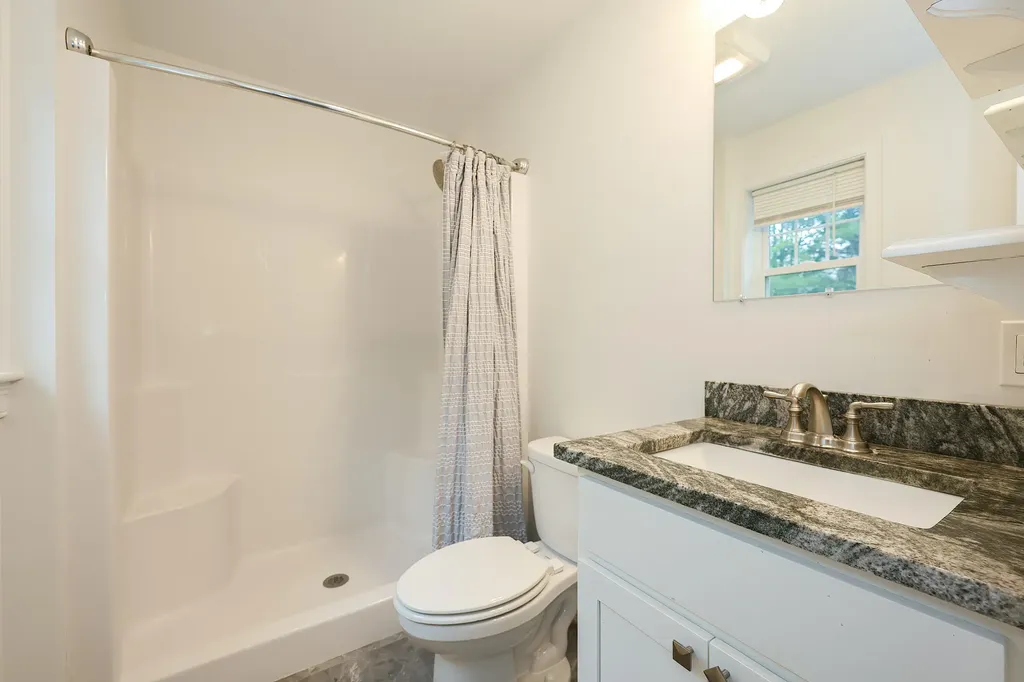 36 Admiral Harry Rich Drive Brunswick ME 04011