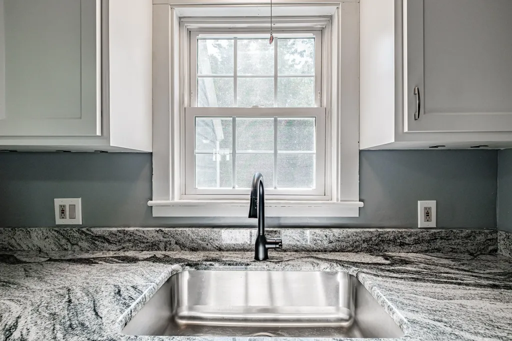 32 Eliot Street South Portland ME 04106