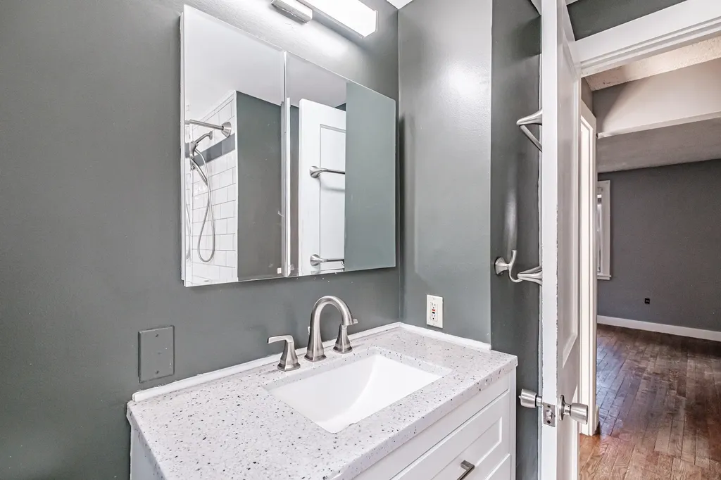 32 Eliot Street South Portland ME 04106