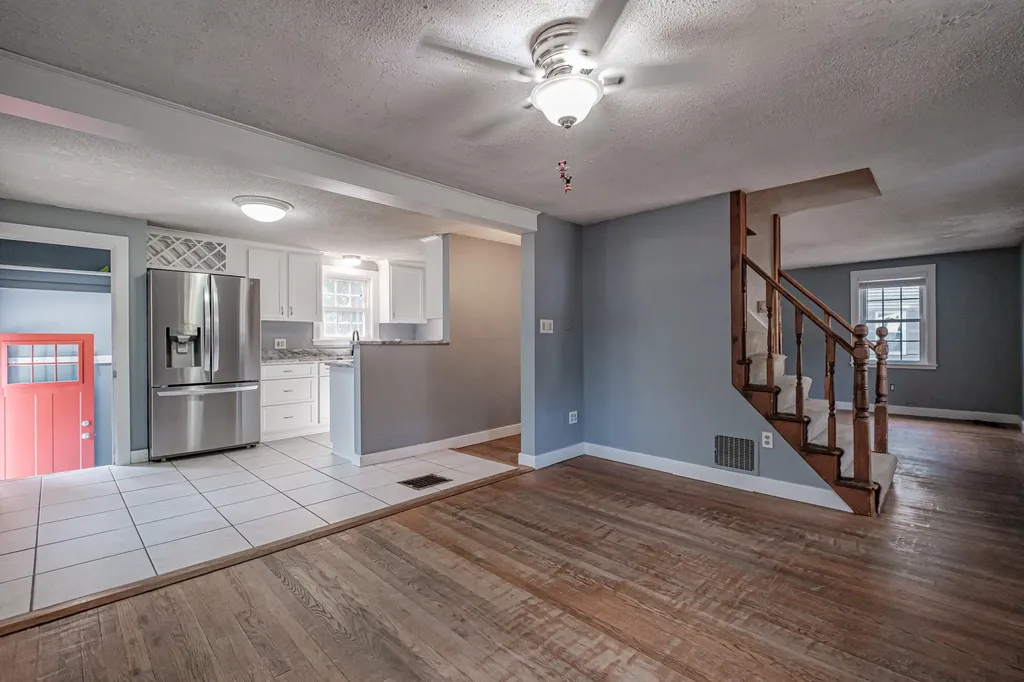 32 Eliot Street South Portland ME 04106