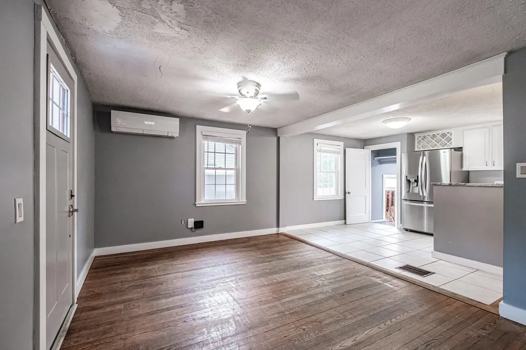 32 Eliot Street South Portland ME 04106