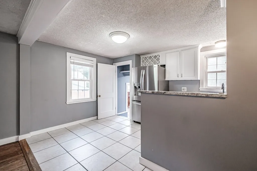 32 Eliot Street South Portland ME 04106