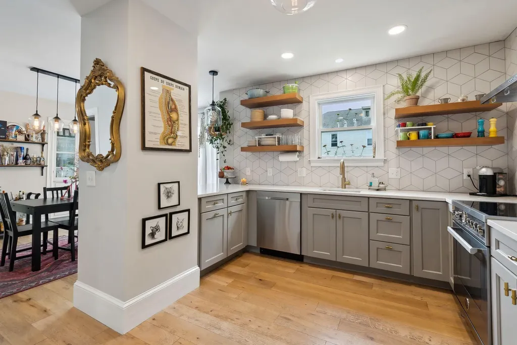 32 E Kidder Street Portland ME 04103