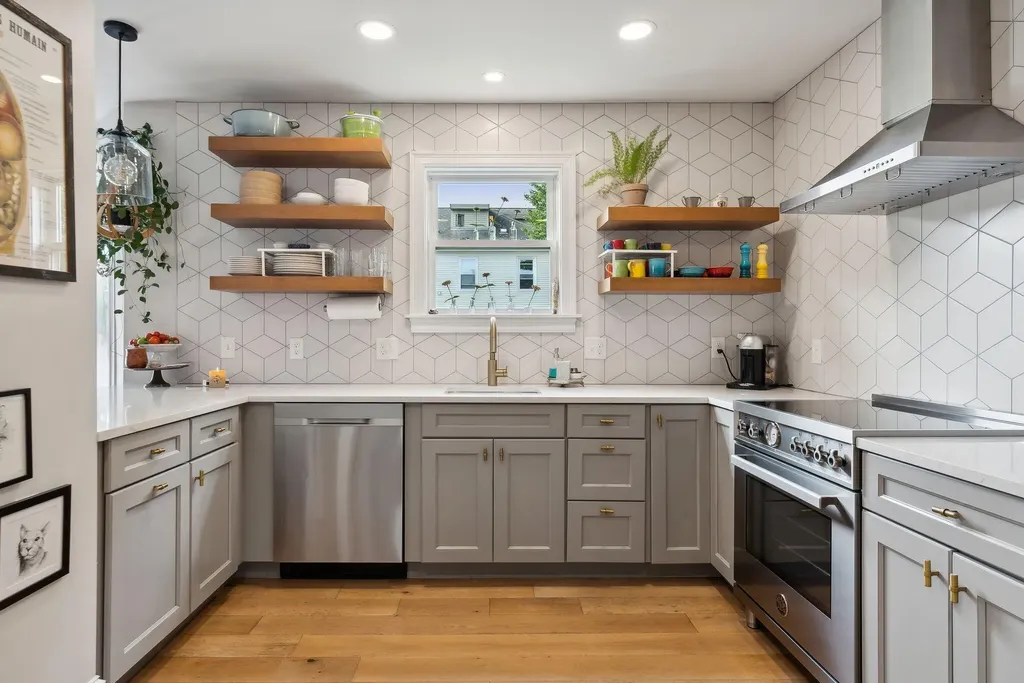 32 E Kidder Street Portland ME 04103