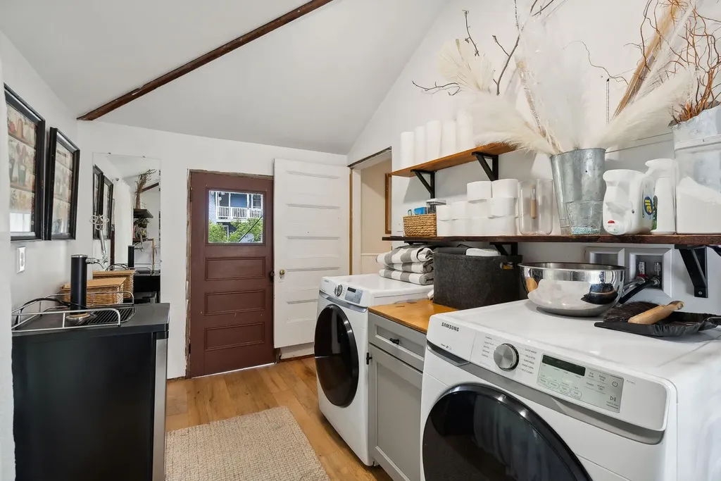 32 E Kidder Street Portland ME 04103