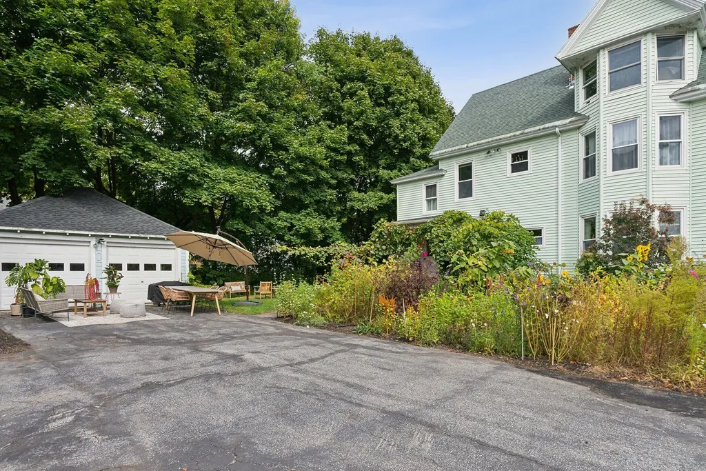 32 E Kidder Street Portland ME 04103