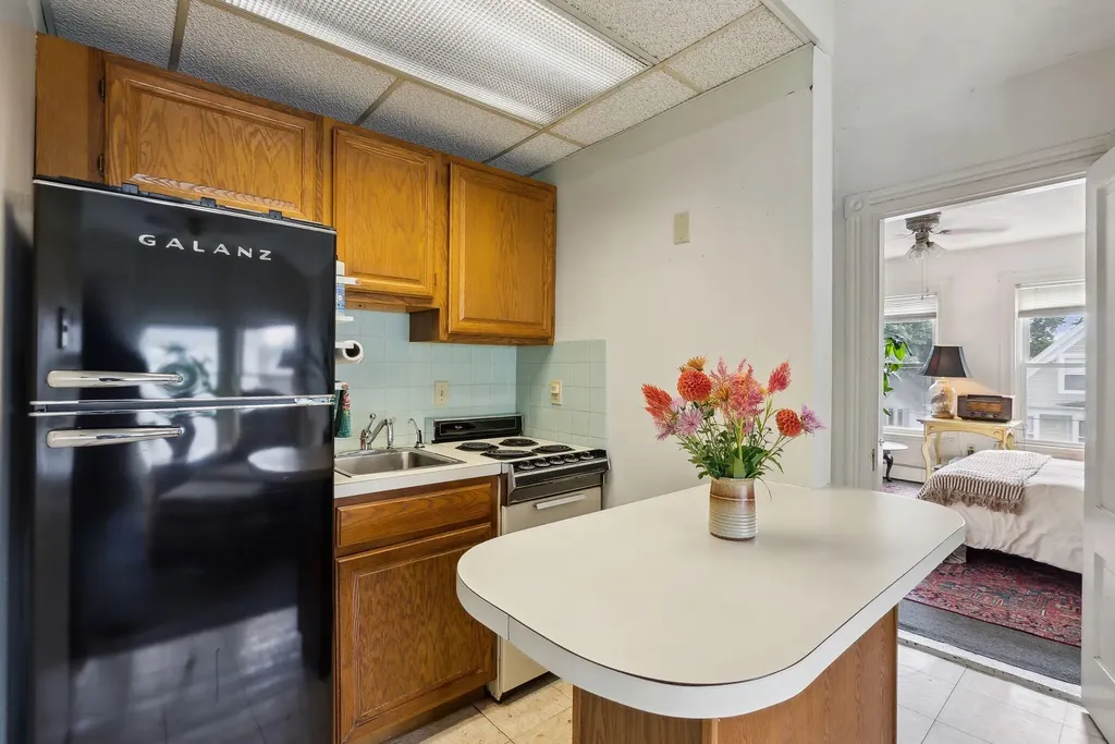 32 E Kidder Street Portland ME 04103
