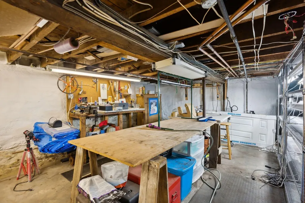 32 E Kidder Street Portland ME 04103