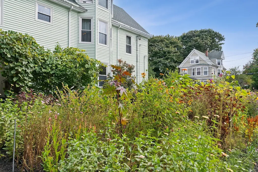 32 E Kidder Street Portland ME 04103