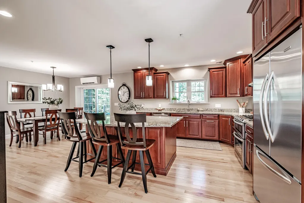 17 Intervale Road Freeport ME 04032