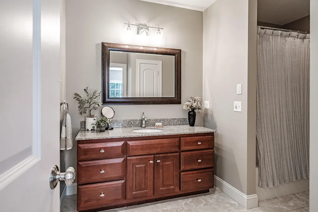 17 Intervale Road Freeport ME 04032