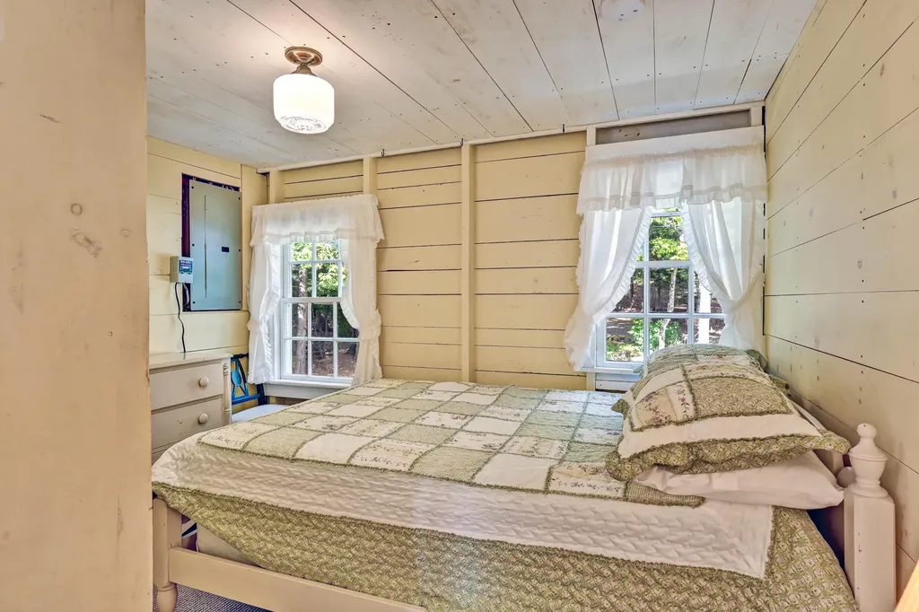 150 Wildwood Shores Road Nobleboro ME 04555