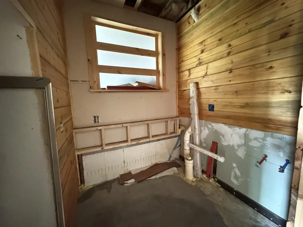 1804 Main Road Greenbush ME 04418