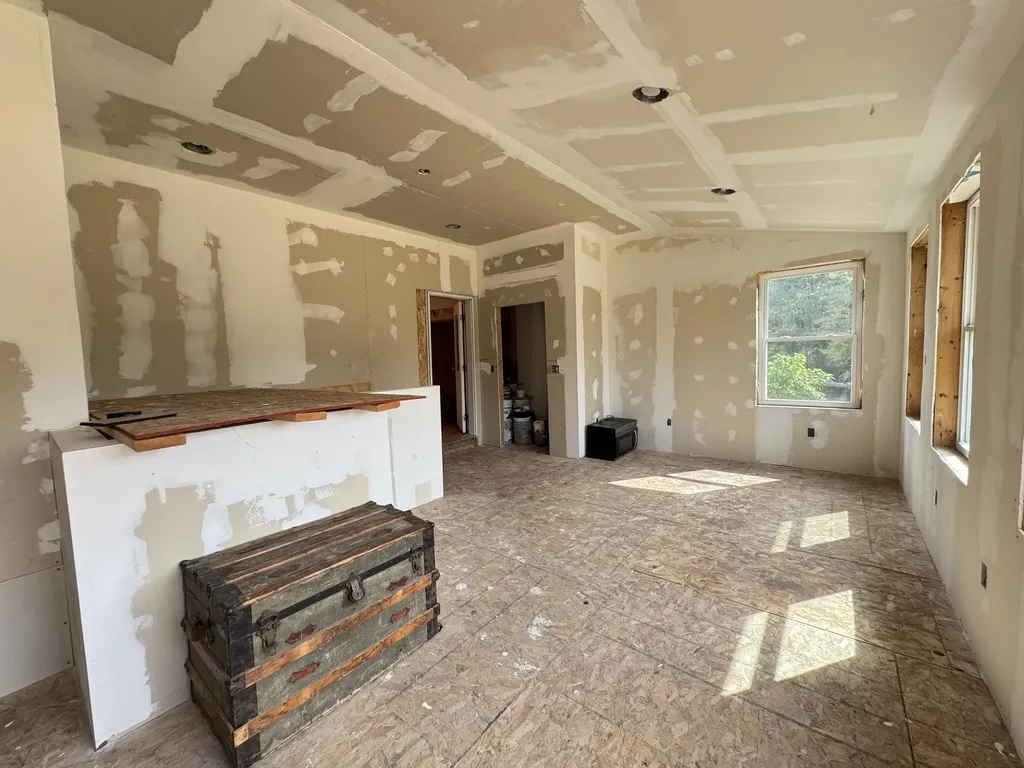 1804 Main Road Greenbush ME 04418