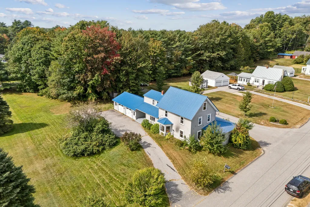 28 Park Street Lisbon ME 04250