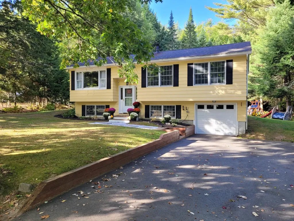 51 Oak Hill Drive Oakland ME 04963