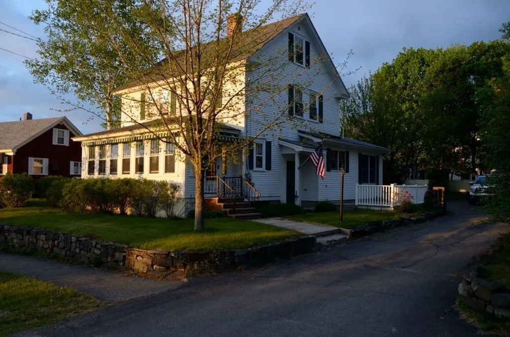 181 Maine Avenue Millinocket ME 04462